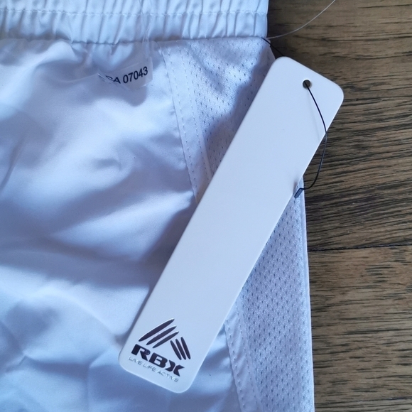 REEBOK Shorts White Drawstring Running New XL - Picture 2 of 8